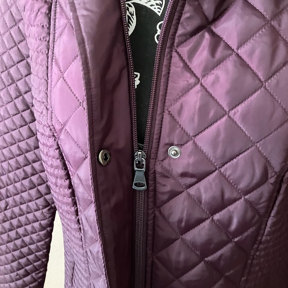 MED CALVIN KLEIN PURPLE ZIPPER AND SNAP 3 POCKET COAT IN LIKE NEW CONDITION - Picture 13 of 13